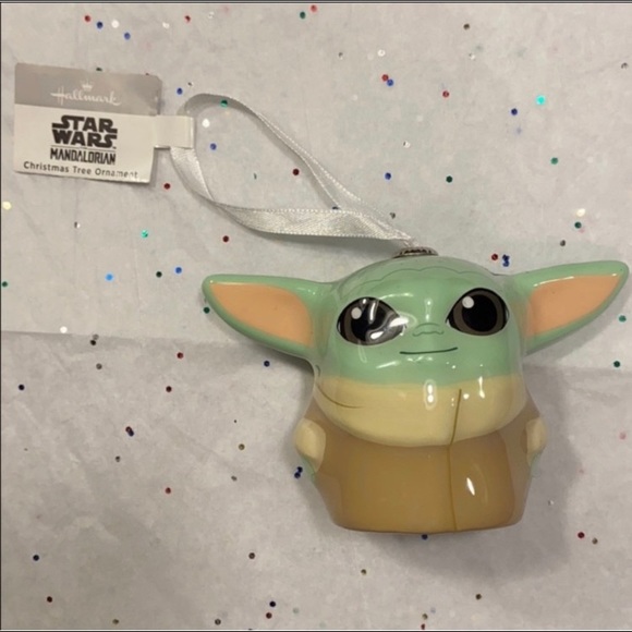 Hallmark Star Wars Baby Yoda Ornament - Picture 3 of 5